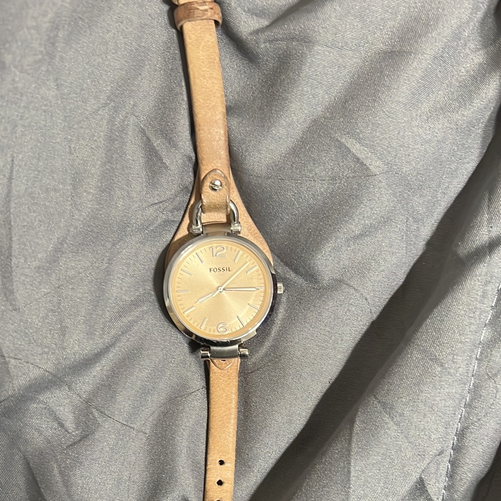 Fossil. Watch